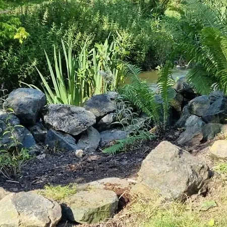 Сasa de vacaciones Charming Klara With Sauna, Nature&privacy Near Prague