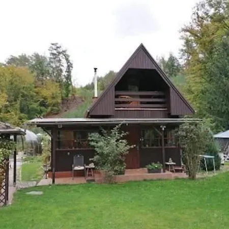 Сasa de vacaciones Charming Klara With Sauna, Nature&privacy Near Prague *