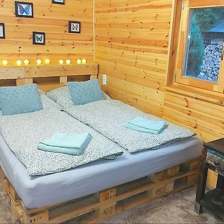 Charming Klara With Sauna, Nature&privacy Near Prague Дом отдыха