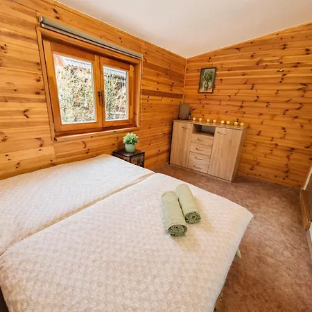 Charming Klara With Sauna, Nature&privacy Near Prague Male Kysice