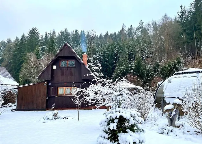 Сasa de vacaciones Charming Klara With Sauna, Nature&privacy Near Prague