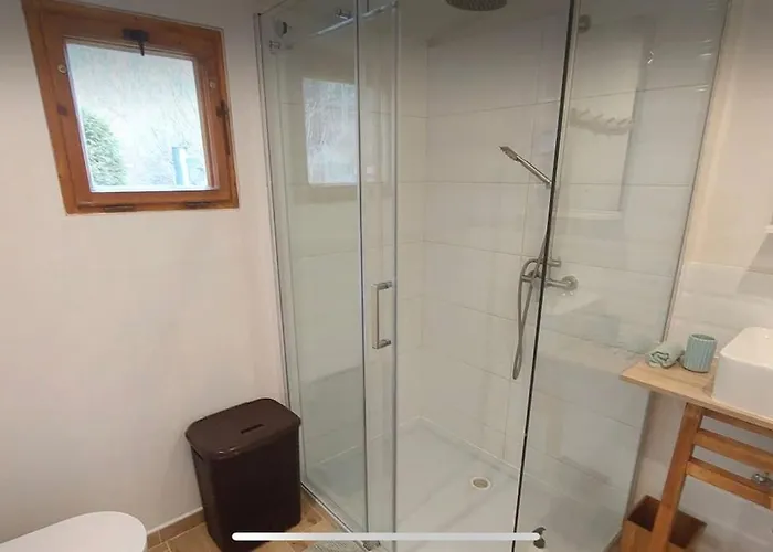 Charming Klara With Sauna, Nature&privacy Near Prague *