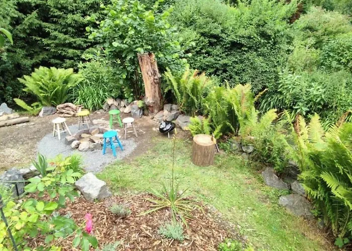 Charming Klara With Sauna, Nature&privacy Near Prague Malé Kyšice